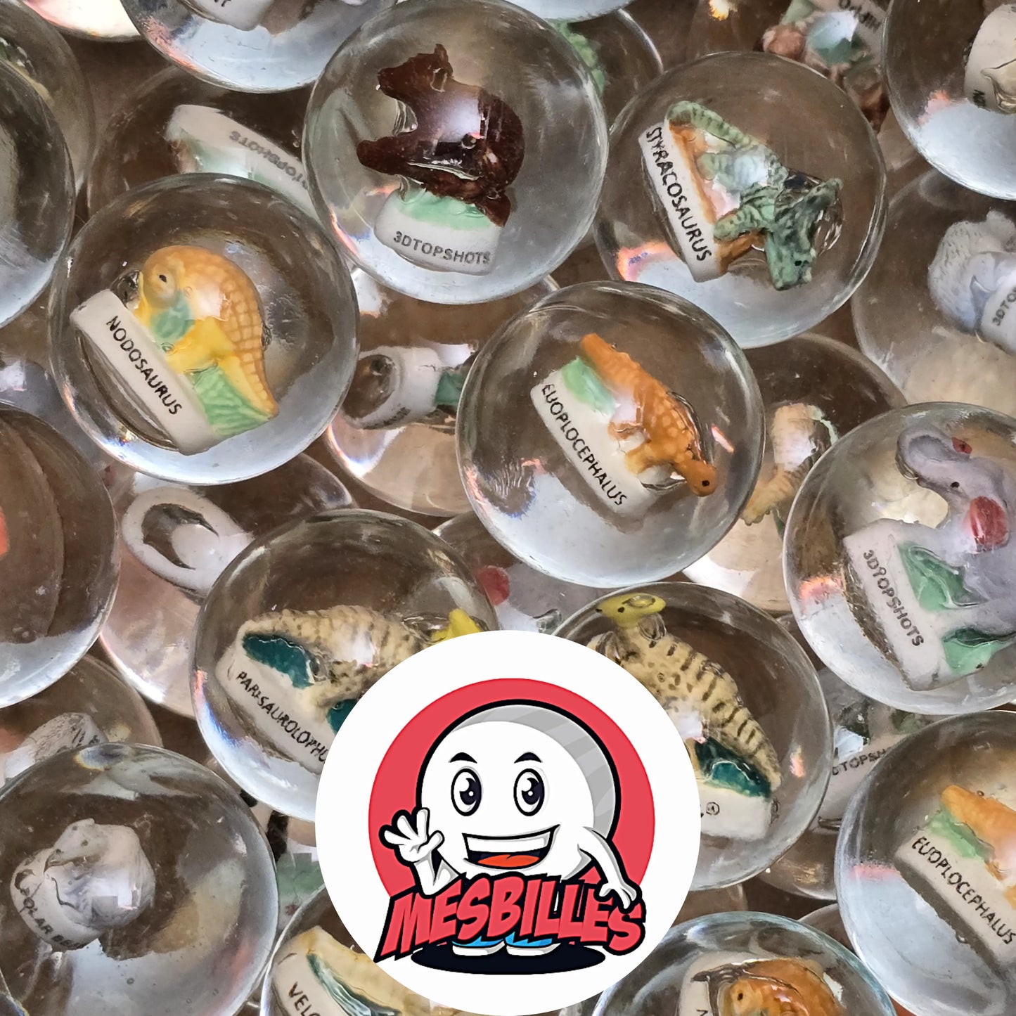 Symbole d’intelligence, de douceur et de patience, l’orang-outan apporte une présence apaisante et atypique à votre collection. Idéale pour les amoureux des animaux, les passionnés des billes rares, ou simplement ceux qui veulent une pièce qui raconte une histoire… en un seul regard.