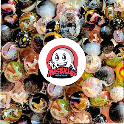 Collection 55 Billes Black-Hole MesBilles, billes noires et irisées aux éclats lumineux évoquant la profondeur des trous noirs