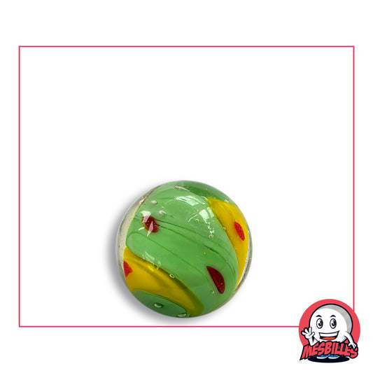 Bille Art Yin-Yang Jade en verre vert jade clair opaque, bandes jaunes et taches rouges, vue de dessus, 16 mm de diamètre