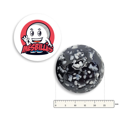 Bille Pépite Noir à côté d'une règle graduée, 25 mm de diamètre